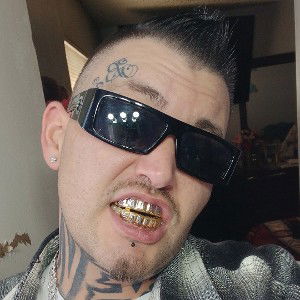 Freestyle #contest my dark side by BigNuevo505 