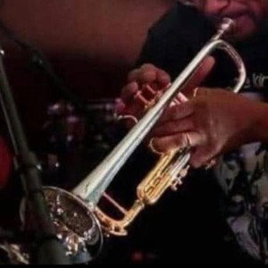 LIKE THAT HORN
