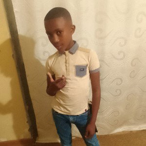 kat boy Molefi 👦 💙 