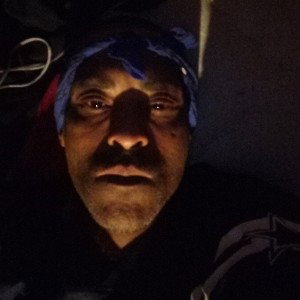 Tony smoke the monster life.)0(667/c