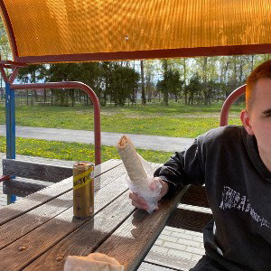 узданхил шоксы
