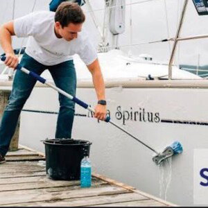 CLEAN UP THE BOAT
