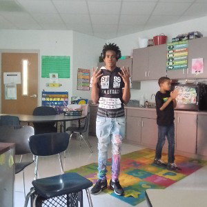 Luhbabycj 223s