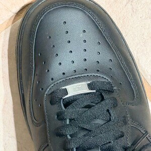 Black air force 1’s