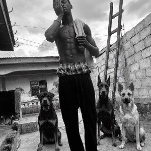 la mélo nk 💙- Cooped Up (Official Music Video) ft. la mano 1.9