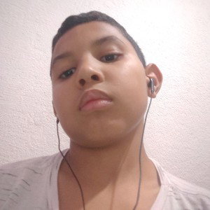 vou rir mas não proceder cala a boca você tá fedendo a cc 