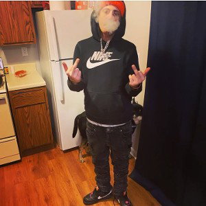 LLN🖤🤞🏼💰🏃🏼