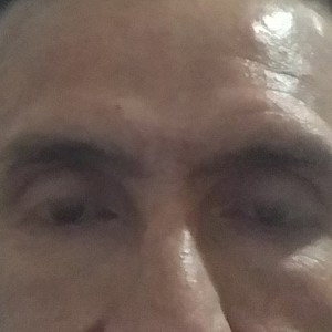 aquí saludándote que no se crean sí me voy 