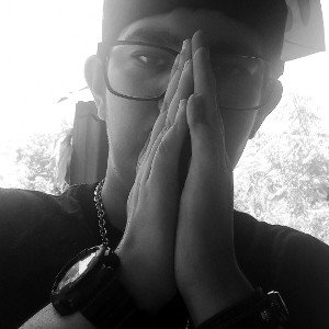 Radin Black wolf 