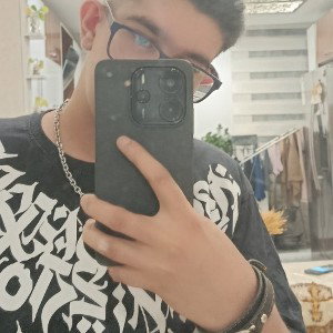 Radin Black wolf 