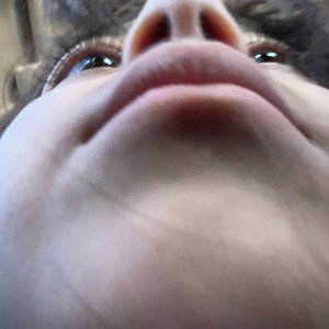 CLAPPING CHEEKS