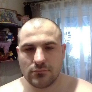 сидим у с тобою у огню
