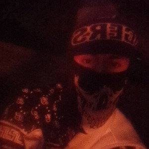 a la placa El plakon