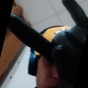 šestnáctý Patro