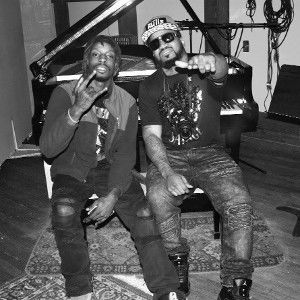 Louie x Tino-Me vs T