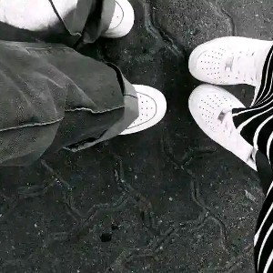 𝘼𝙞𝙣'𝙩 𝙛𝙖𝙡𝙡𝙚𝙣 𝙞𝙣 𝙡𝙤𝙫𝙚 𝙗𝙮 𝙡𝙞𝙡 𝙨𝙖𝙡𝙫𝙖𝙩𝙤𝙧𝙚 