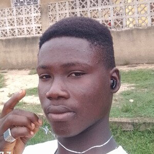 Emmanuel il y a rien faut pas créer les dégâts