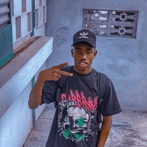 C'EST LIL MOSTA 