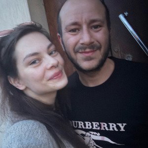 La prima volta.. la paura è la vergogna, la voce stonata e mi sono dett basta… 