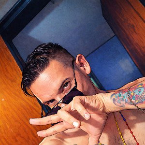 Papi Chulo Preview