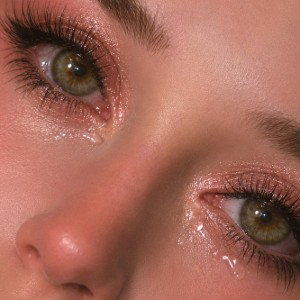 Pretty Eyes