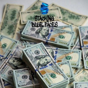 stackin blue faces 