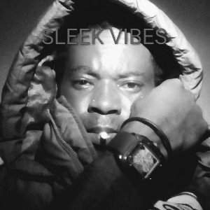 (Verse 1) Yeah, I’m rising up, you can see the glow, Dreams in my pocket, got that hunger, let it show, Late nights grin