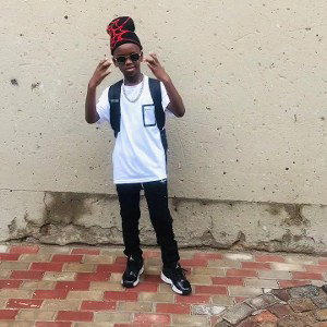 I like to play 🍼👑👑🌹🤟🏾♥️