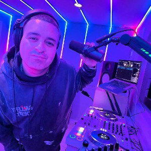 Live Commercial Mix With Camilo