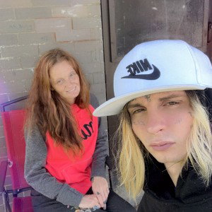 King Trippie Sixx Song playing wit my love 