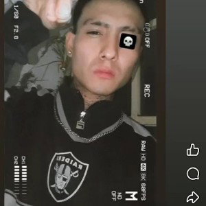 bajoo perfil Loord B Asjk
