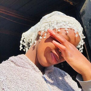 L MANY_-_Baby girl 