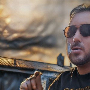 V1 Savage a.k.a. MC Tommy Veys out in the Sun