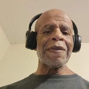 Santa Rita I love your smile music by William givens Old Beatz copyright 