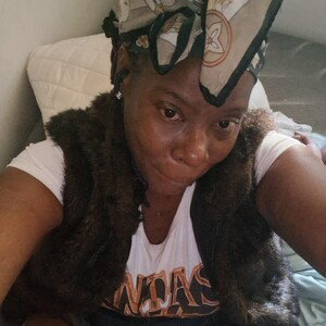 Queen Netta laugh at them 