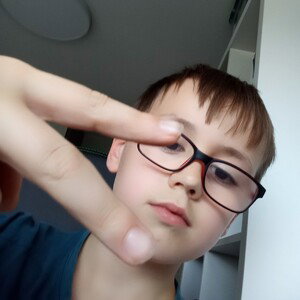 za wszystkimi
