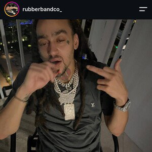 best friends with da plug