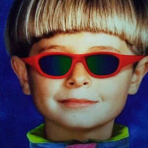 alien boy Oliver tree