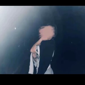 сакта деп өзүң берген жалгыз сүрөт 