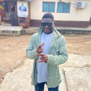 Kiki.      Dem n blessing📕📕📕📕📕📕📕