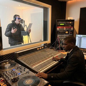 Cooking Up With Zeph🧑‍🍳 🎤 - Rapper 617 