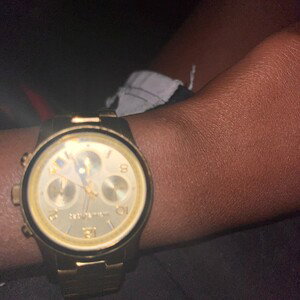 Ay look when u look up u gon see that switch pulled up to yo head boy u don’t know me but I’m the biggest OG even tho I 