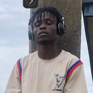 VALLY by Freak De’Flok