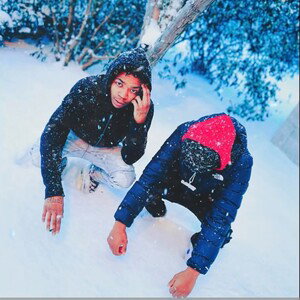 Stable Ft. Toozi ( Skit MBK Esco) 