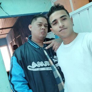 vengo con mis rimas