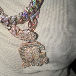 Turnin Shit To A Bankroll
