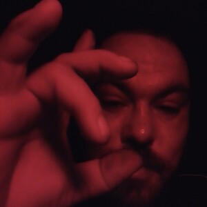 Hertzmann aka kenggoozs impro free rap sytem imrowysiert geht mit dem beatspfloh