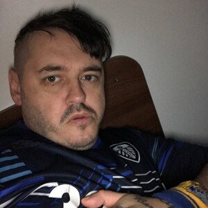 tell this motherfucker up