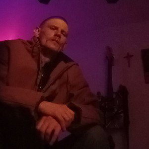 AKG - Hurt (NIN/Johnny Cash cover)