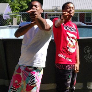 CarlitoSwagg ft. BlockStarKee-PAPE TWINZ